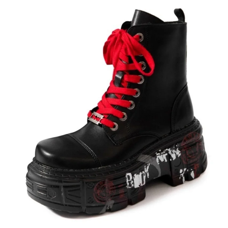 Женские сапоги до середины икры с граффити, женские короткие сапоги на платформе, Madam, новинка осени/зимы 2023, обувь на толстой подошве
Женские сапоги до середины икры с граффити, женские короткие сапоги на платформе, Madam, новинка осени/зимы 2023, обувь на толстой подошве