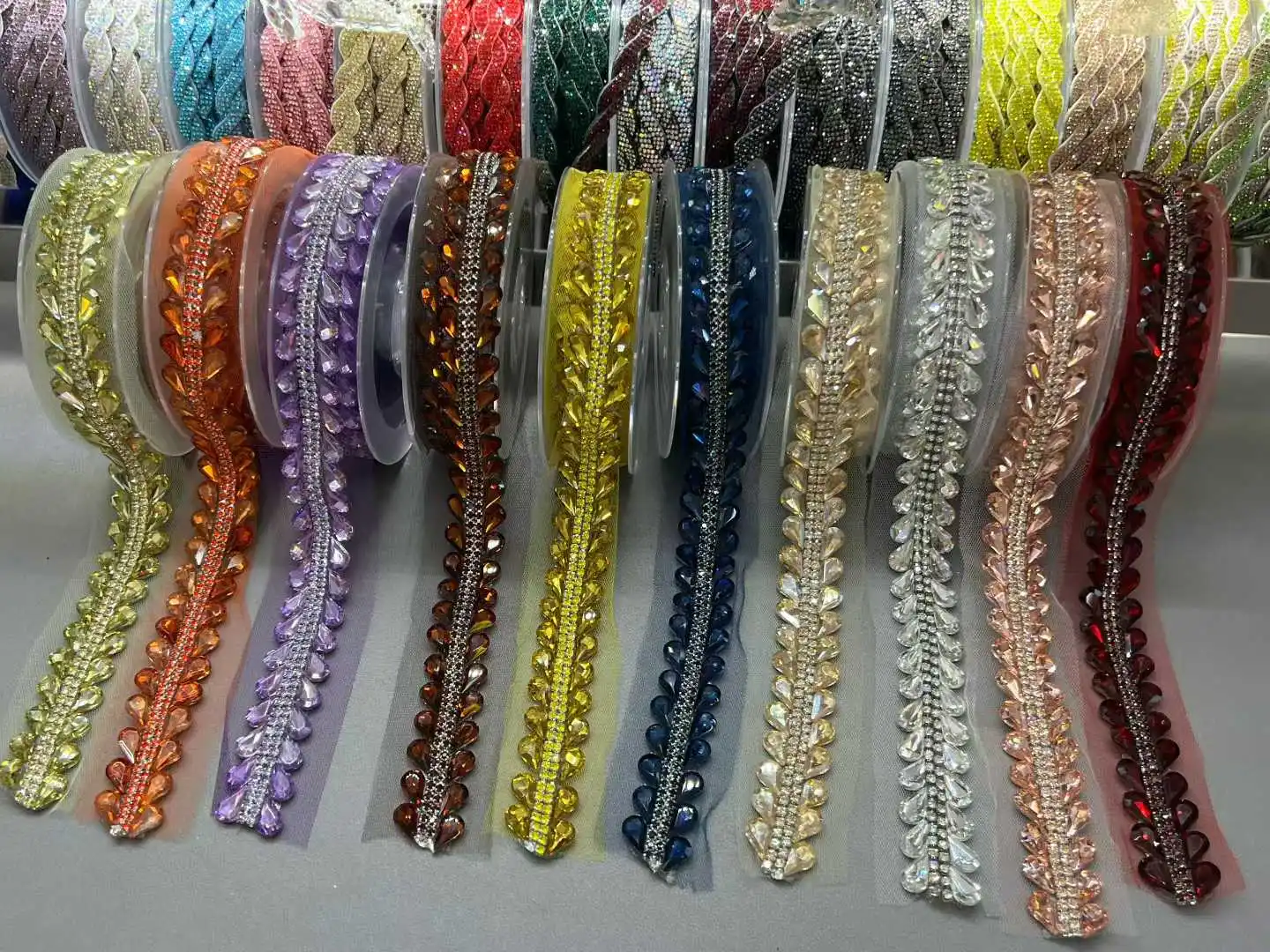 Tulle beads Stones Lace Ribbon Garment Sewing Accessories Trimmings For Wedding Dress Collar Cuff DIY Crafts Needlework
Tulle beads Stones Lace Ribbon Garment Sewing Accessories Trimmings For Wedding Dress Collar Cuff DIY Crafts Needlework