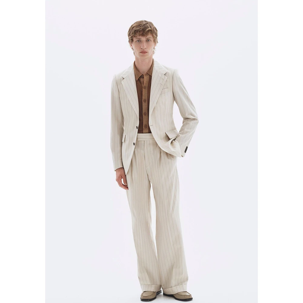 Simple Beige Men's Stripes Suit 2 Piece Sets Notch Lapel Single-Breasted Loose Fit Office Casual Male Outfit(Jacket+Pants)
Simple Beige Men's Stripes Suit 2 Piece Sets Notch Lapel Single-Breasted Loose Fit Office Casual Male Outfit(Jacket+Pants)