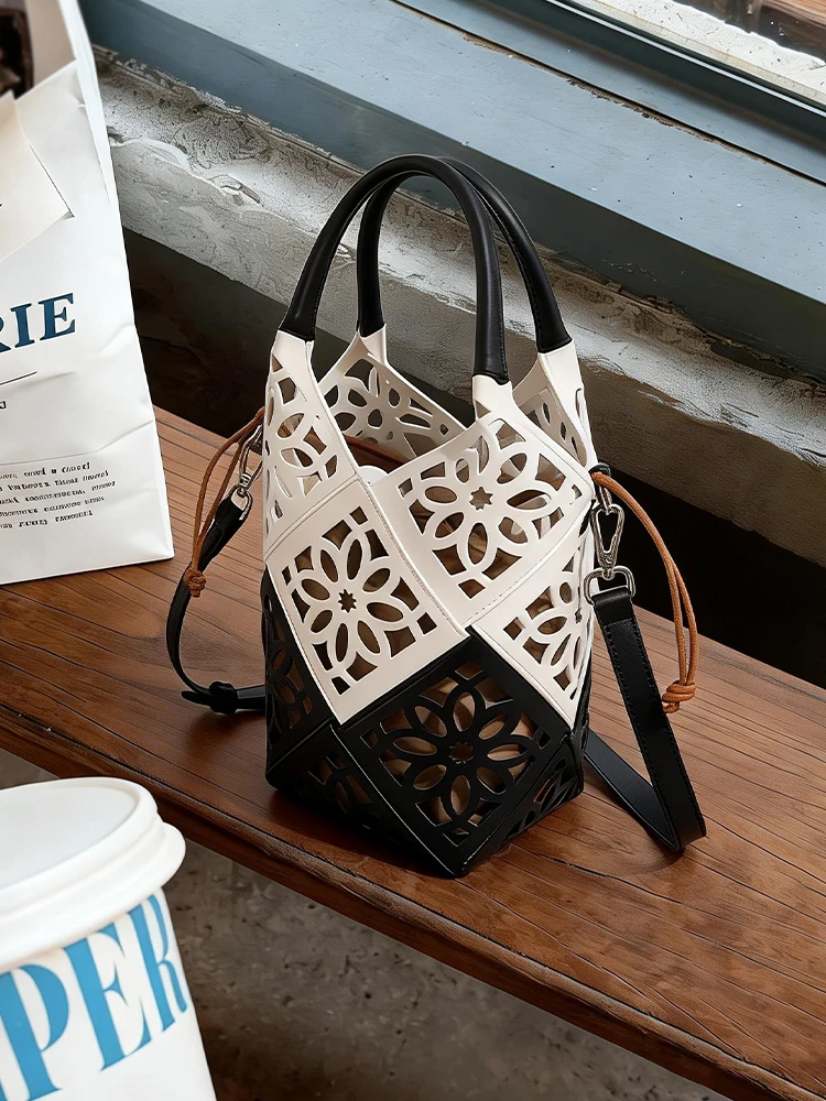 Black Spliced Basket Bucket Bag Women's New 2026 High-End Luxury Small Elegant Beautiful Summer Bag Soft Single Shoulder Handle
Black Spliced Basket Bucket Bag Women's New 2026 High-End Luxury Small Elegant Beautiful Summer Bag Soft Single Shoulder Handle