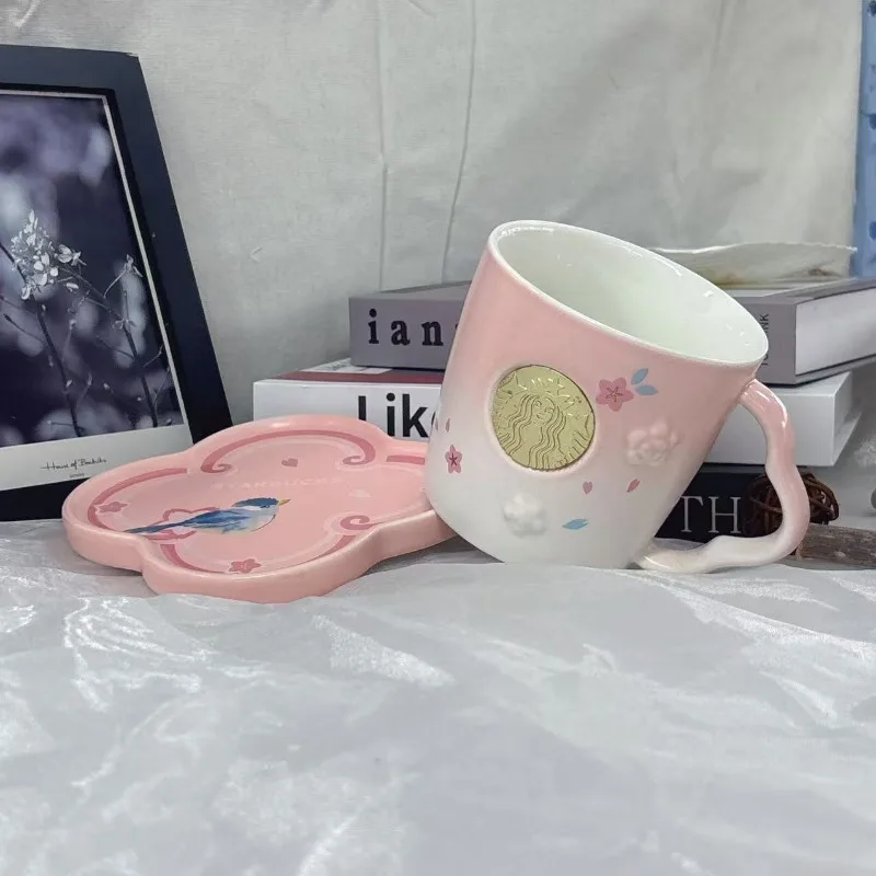 Starbucks 370ml Cute Sakura Bird Mug and Coaster, Pink Ombre Ceramic Coffee Cup for Tea and Latte
Starbucks 370ml Cute Sakura Bird Mug and Coaster, Pink Ombre Ceramic Coffee Cup for Tea and Latte