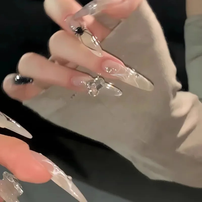 *Hand-worn nail art Pure hand-painted spider web wear nail art fake nails hand-customized
*Hand-worn nail art Pure hand-painted spider web wear nail art fake nails hand-customized