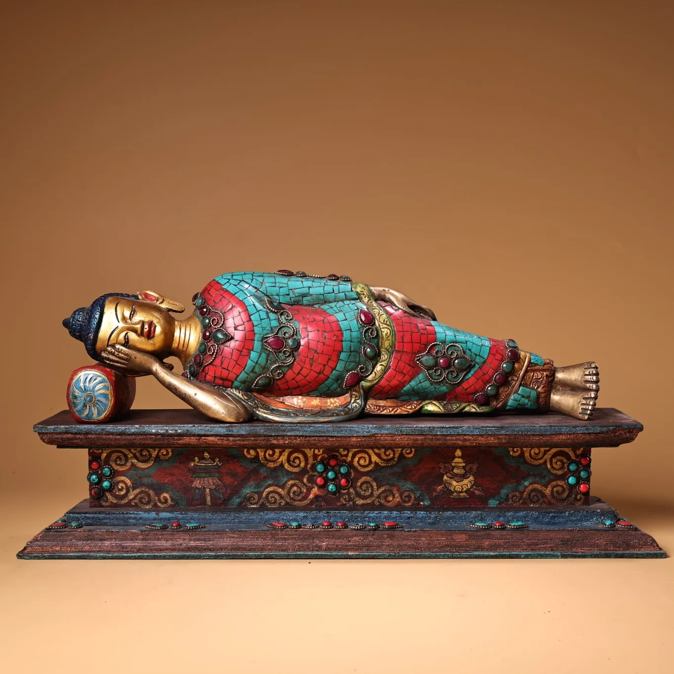 12"Tibetan Temple Collection Old Bronze Outline in gold Mosaic Gem Turquoise Sleeping Buddha Meditation Buddha Worship Hall
12"Tibetan Temple Collection Old Bronze Outline in gold Mosaic Gem Turquoise Sleeping Buddha Meditation Buddha Worship Hall