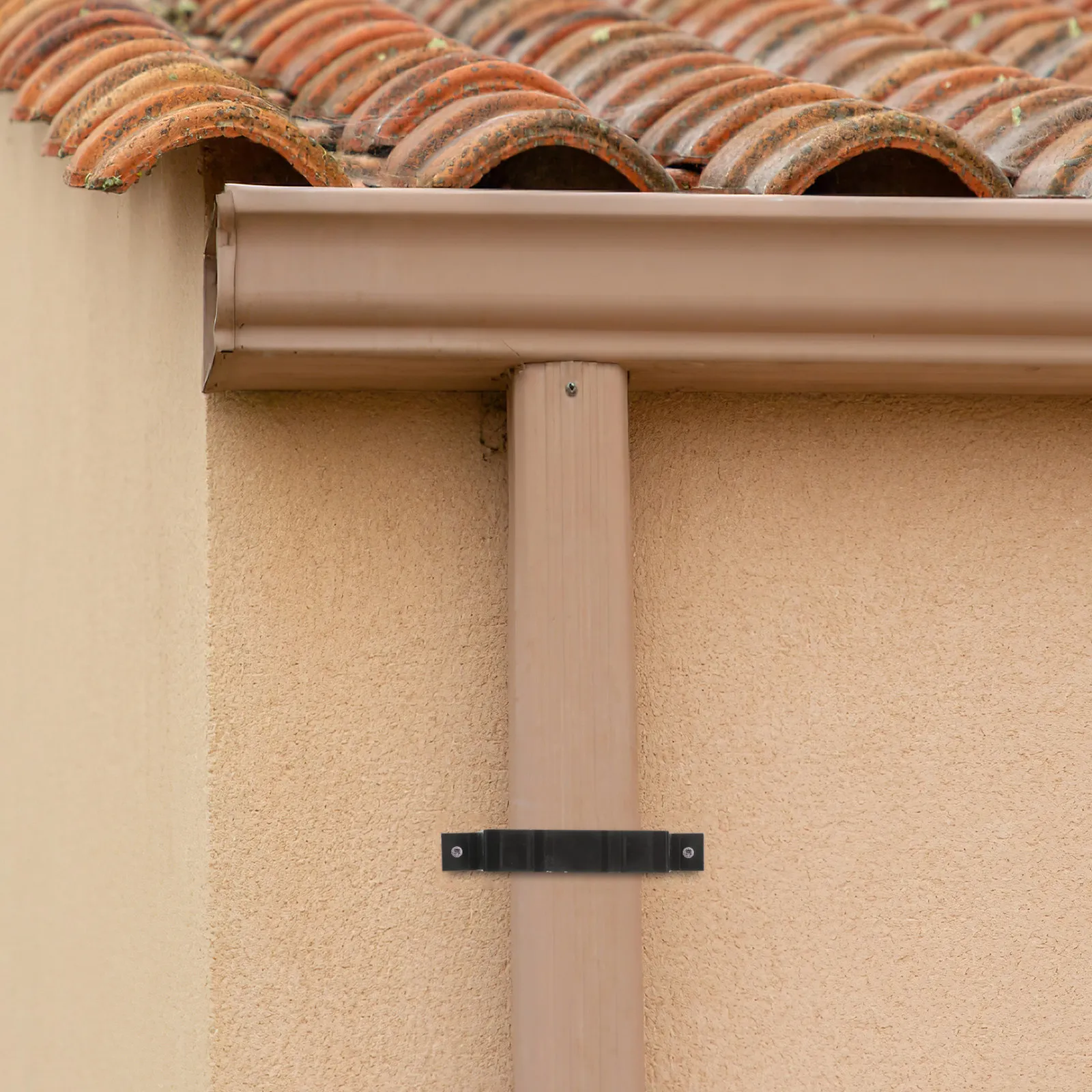 4Pcs Gutter Downspout Straps Aluminum Alloy Rust Resistant Easy Install Rain Gutter Accessories Downspout Holder for Drainage
4Pcs Gutter Downspout Straps Aluminum Alloy Rust Resistant Easy Install Rain Gutter Accessories Downspout Holder for Drainage