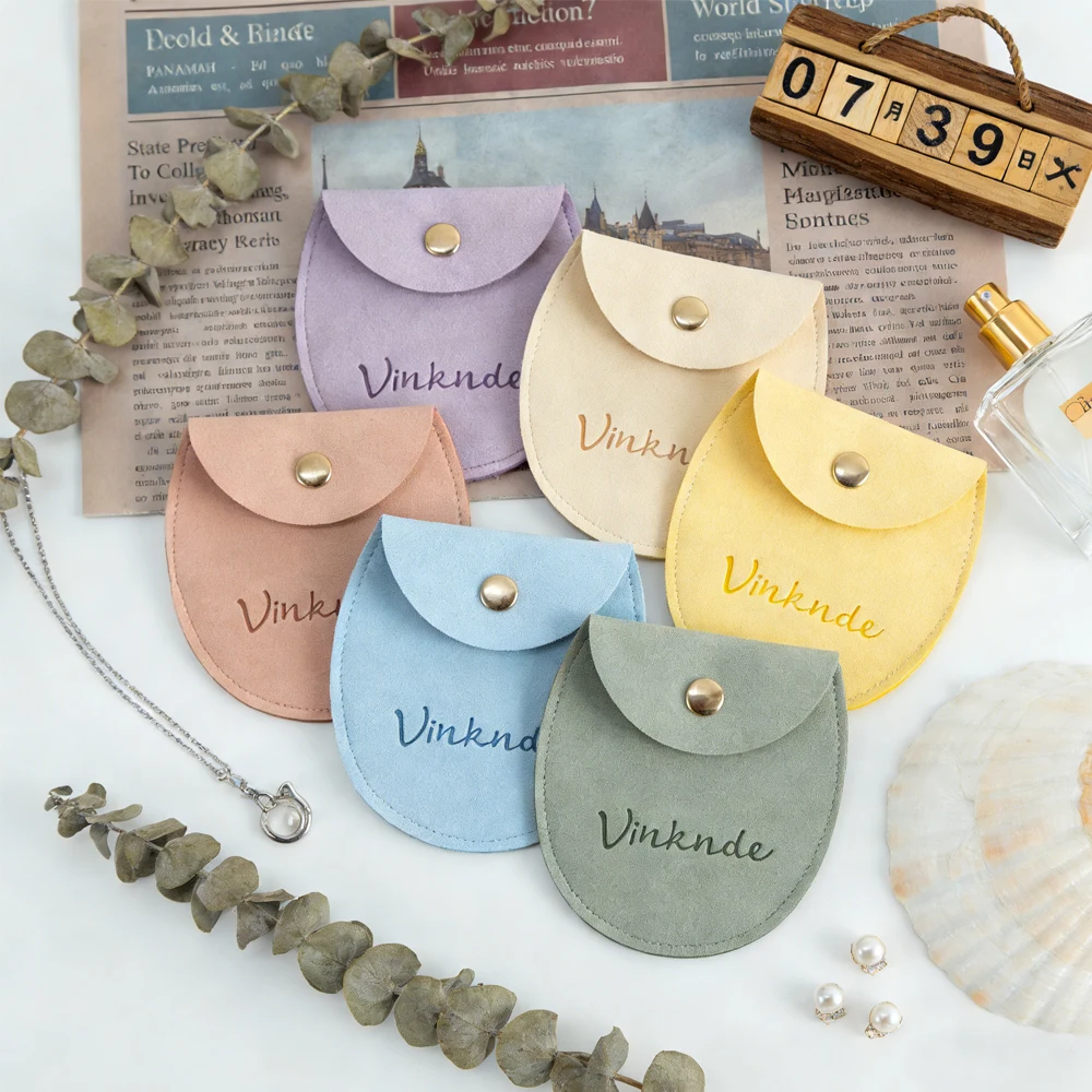 50 шт., 7,8x8,5 см, бархатная сумка из микрофибры для ювелирных изделий, индивидуальный логотип, подарочная упаковка, сумки для хранения колец, свадебные сувениры, карманы для конфет
50 шт., 7,8x8,5 см, бархатная сумка из микрофибры для ювелирных изделий, индивидуальный логотип, подарочная упаковка, сумки для хранения колец, свадебные сувениры, карманы для конфет