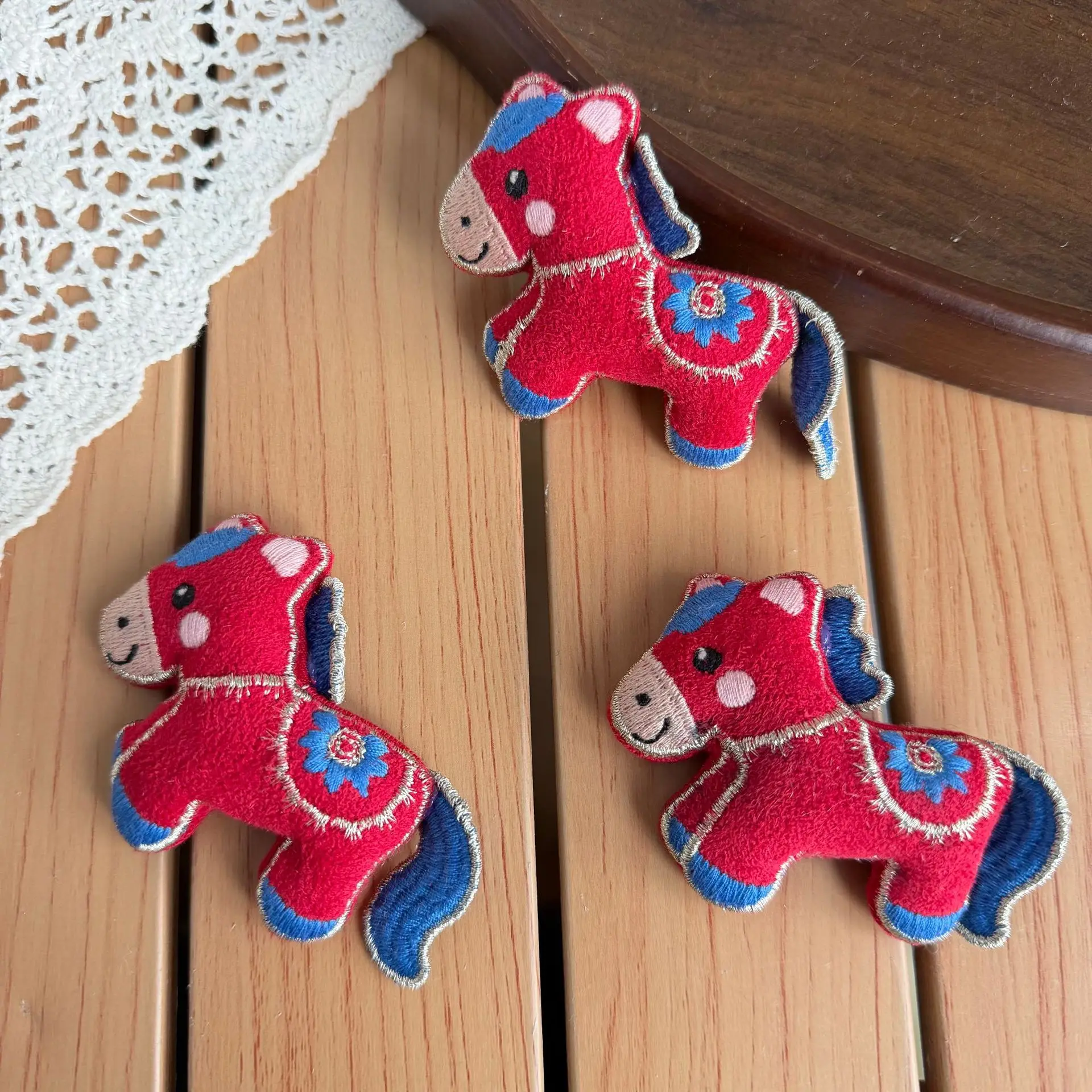 Red Pony Stuffed Cotton Linen Bag Charm Material Semi Finished for Scarf Shoes Socks Festive Handmade Accessory
Red Pony Stuffed Cotton Linen Bag Charm Material Semi Finished for Scarf Shoes Socks Festive Handmade Accessory
