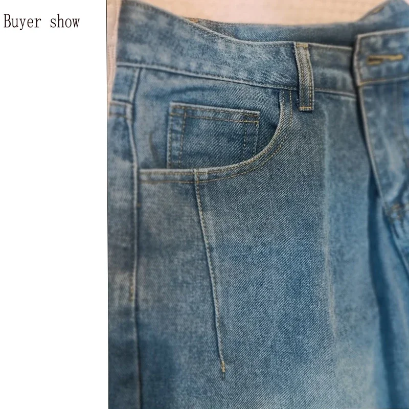 Summer High Waist Wide Leg Denim Shorts With Belt Women's Fashion Loose Fit Jeans Capri Length Material Blue Color
Summer High Waist Wide Leg Denim Shorts With Belt Women's Fashion Loose Fit Jeans Capri Length Material Blue Color