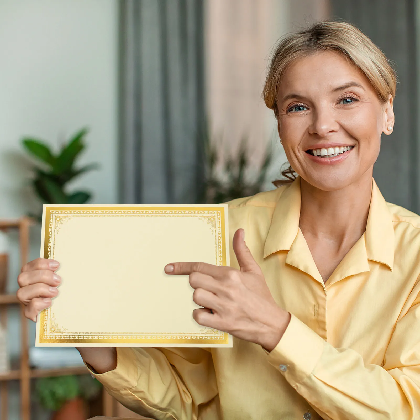 10Pcs A4 Gold Frame Certificate Paper Thick Blank Printing Sheets for Awards Diplomas Recognition Elegant Gold Trim Award
10Pcs A4 Gold Frame Certificate Paper Thick Blank Printing Sheets for Awards Diplomas Recognition Elegant Gold Trim Award