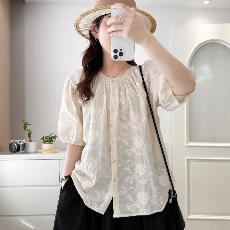 2025 Japanese vintage fashion flower embroidered white shirts for women original 100% cotton beige short sleeve blouses
2025 Japanese vintage fashion flower embroidered white shirts for women original 100% cotton beige short sleeve blouses