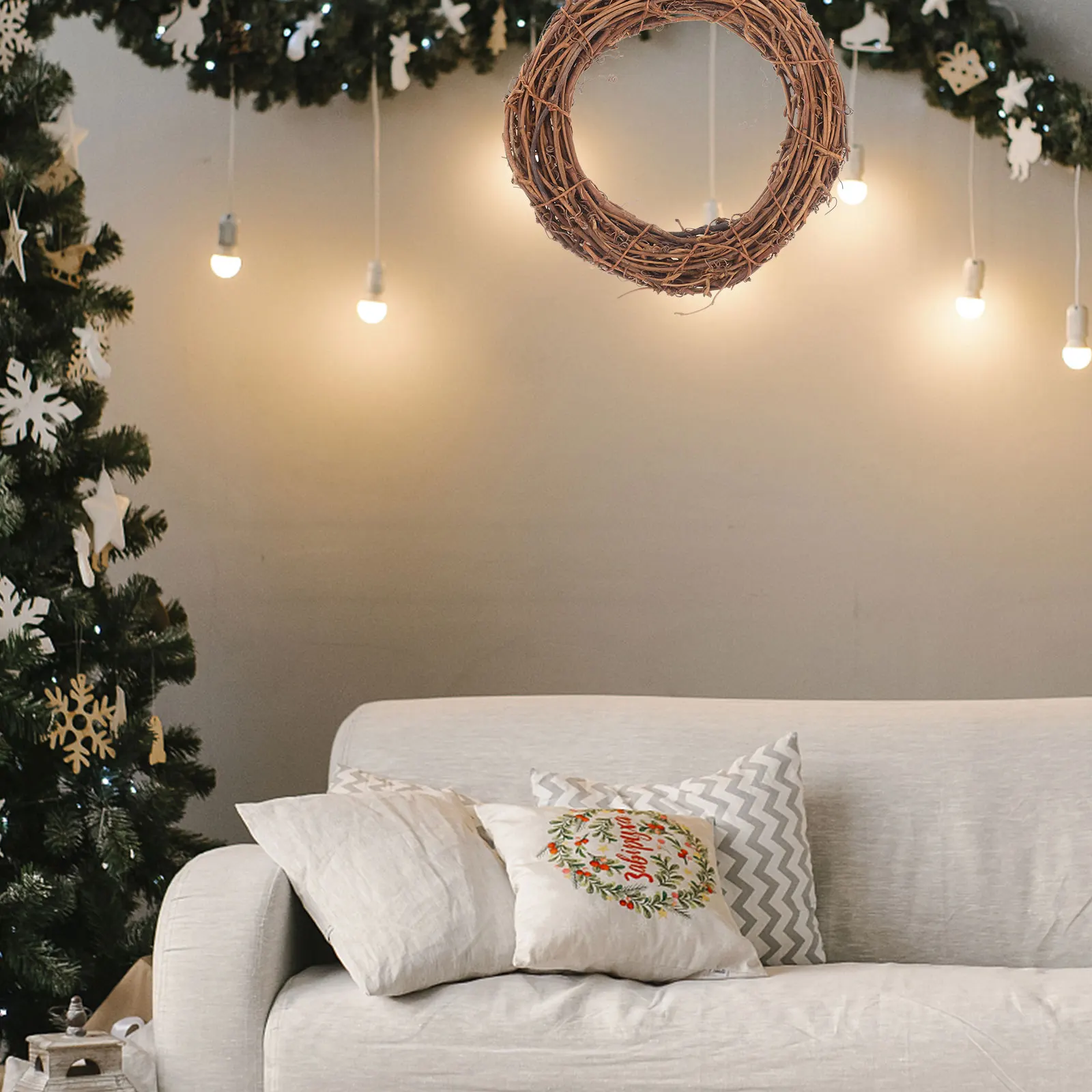 5 Pcs Rattan Wreath Garland Circle Brown Christmas Decor Mini Hoops DIY Crafts Dreamcatcher Frame Vine Party Supplies
5 Pcs Rattan Wreath Garland Circle Brown Christmas Decor Mini Hoops DIY Crafts Dreamcatcher Frame Vine Party Supplies