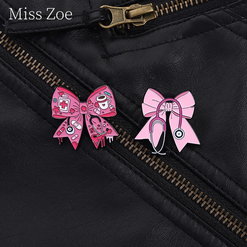 Pink Bowknot Band Aid Stethoscope Enamel Pins Medicine Box Pills Capsules Medical Tools Brooches Clothes Lapel Badges Jewelry
Pink Bowknot Band Aid Stethoscope Enamel Pins Medicine Box Pills Capsules Medical Tools Brooches Clothes Lapel Badges Jewelry