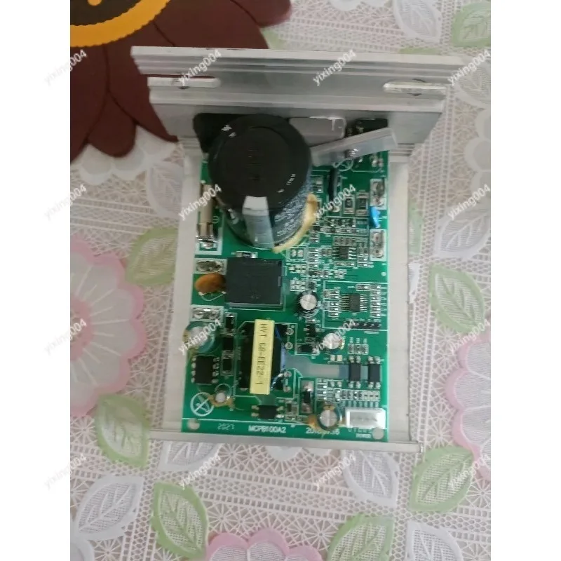 Lower Control Board Circuit Board for T900/007D/JD800/818D Treadmill
Lower Control Board Circuit Board for T900/007D/JD800/818D Treadmill
