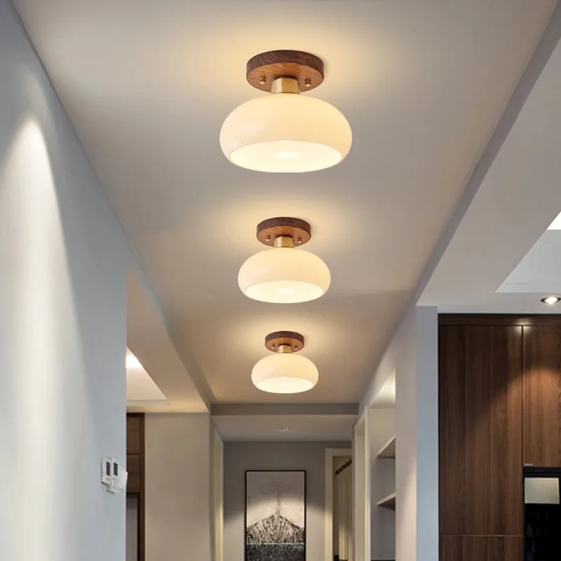 Medieval corridor aisle ceiling lamp Nordic simple modern cream wind master bedroom lamp entrance balcony lamp
Medieval corridor aisle ceiling lamp Nordic simple modern cream wind master bedroom lamp entrance balcony lamp