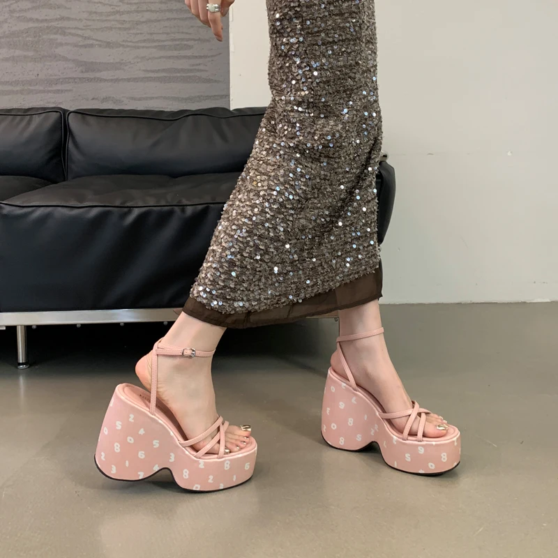13cm Womens Wedge Heels Sandals Pink Belt Cross Platform Sandals Summer Chunky Shoes For Girls Pink Sandalia Plataforma Femina
13cm Womens Wedge Heels Sandals Pink Belt Cross Platform Sandals Summer Chunky Shoes For Girls Pink Sandalia Plataforma Femina