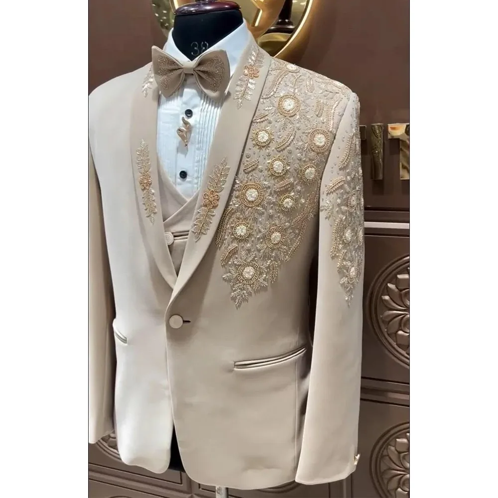 Formal Diamond Luxury Suit Set For Men Elegant Single Breasted Tuxedo Set Classic Blazer Vest Pants Crystals Men's Suits
Formal Diamond Luxury Suit Set For Men Elegant Single Breasted Tuxedo Set Classic Blazer Vest Pants Crystals Men's Suits