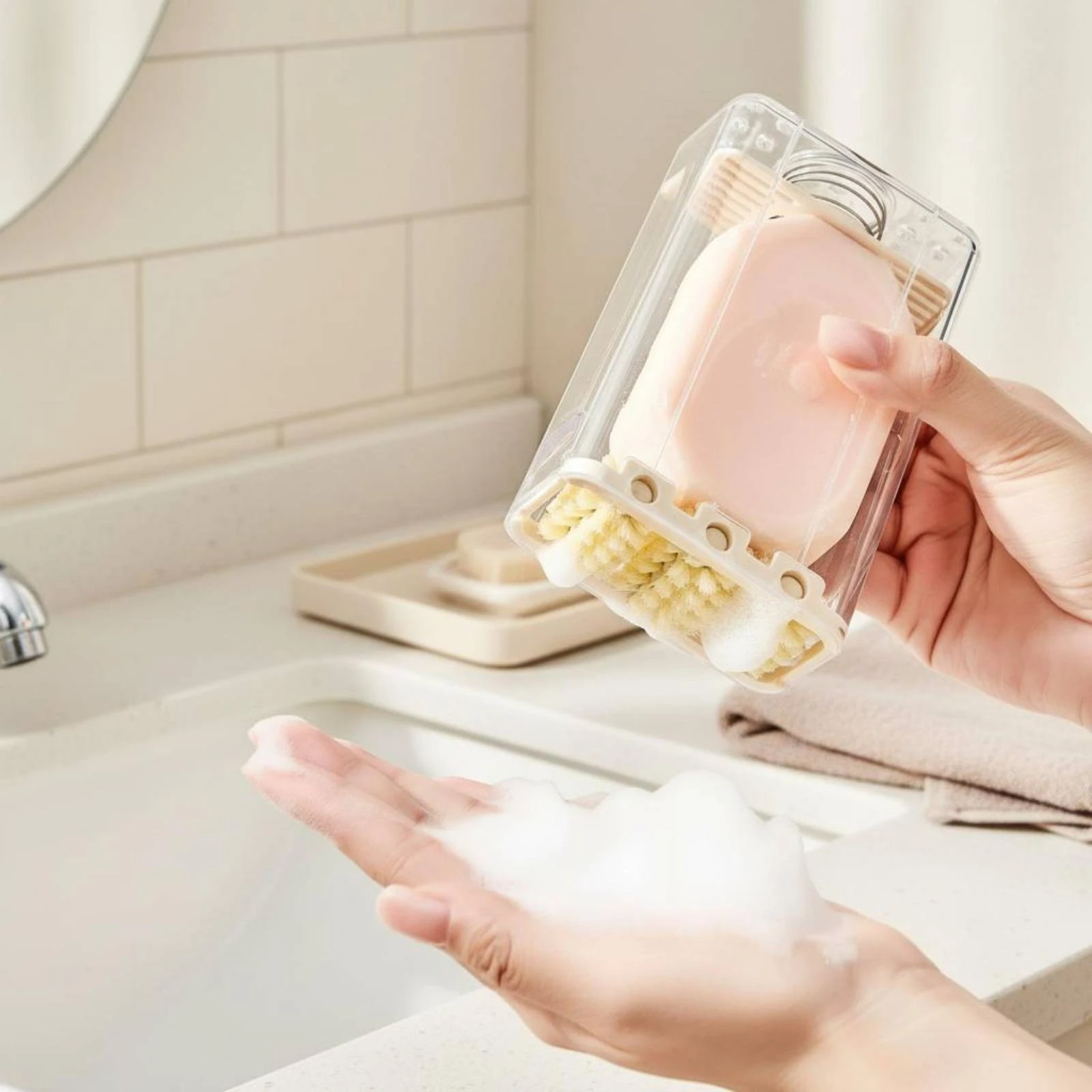 Soap Dish with Brush Foam Making Flexible Soap Dish Bathroom Accessory Anti-Slip Drainage
Soap Dish with Brush Foam Making Flexible Soap Dish Bathroom Accessory Anti-Slip Drainage