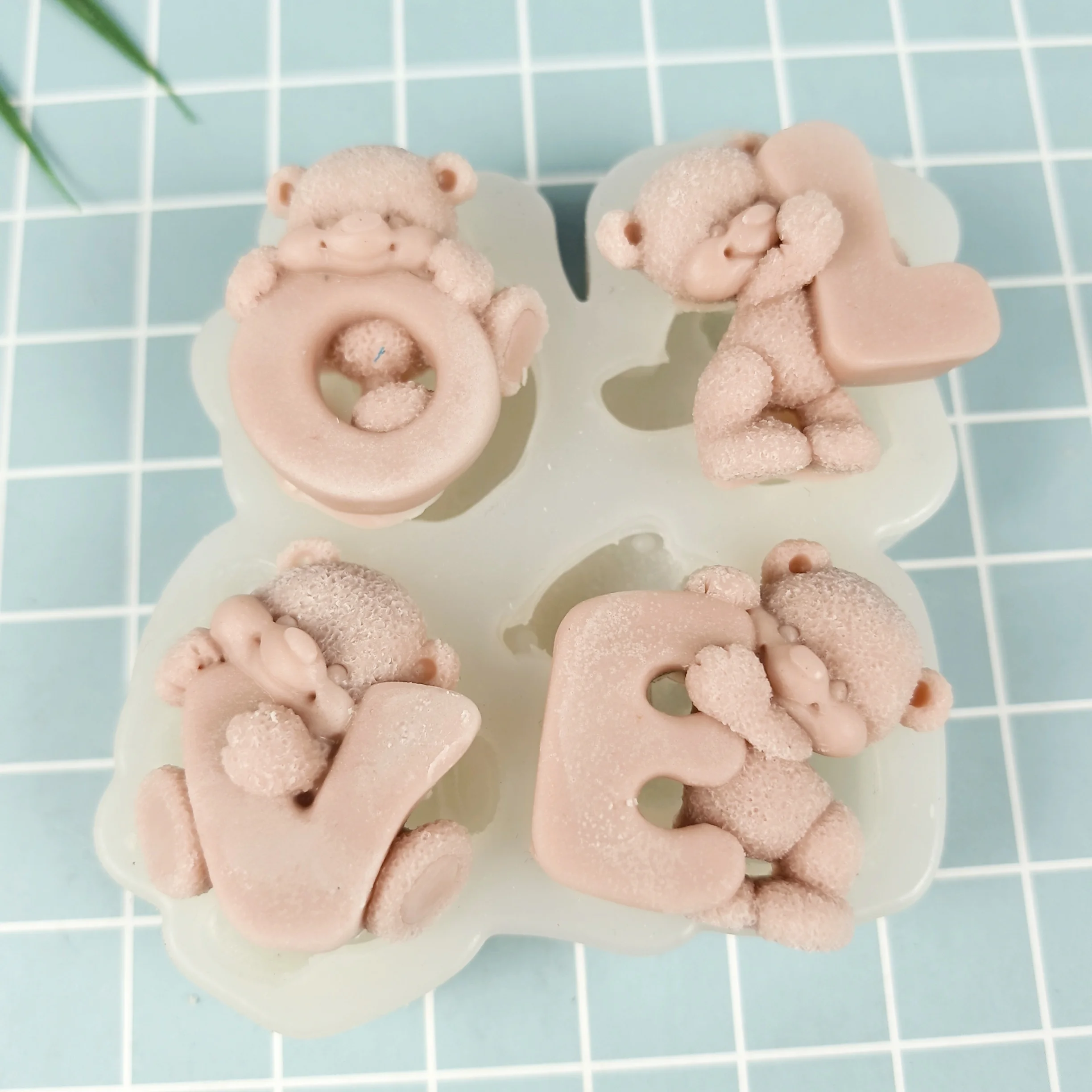 Teddy Bears Mold Love English Letter Cute Little Bear Soap Molds Silicone 2D Wedding Birthday Clay Resin Mould
Teddy Bears Mold Love English Letter Cute Little Bear Soap Molds Silicone 2D Wedding Birthday Clay Resin Mould