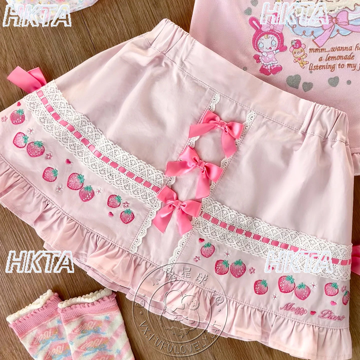 Японский стиль, бант, клубничное кружево, тяжелая промышленность, плиссированная розовая юбка с грибковым краем, женская милая милая юбка в стиле Лолиты для девочек
Японский стиль, бант, клубничное кружево, тяжелая промышленность, плиссированная розовая юбка с грибковым краем, женская милая милая юбка в стиле Лолиты для девочек