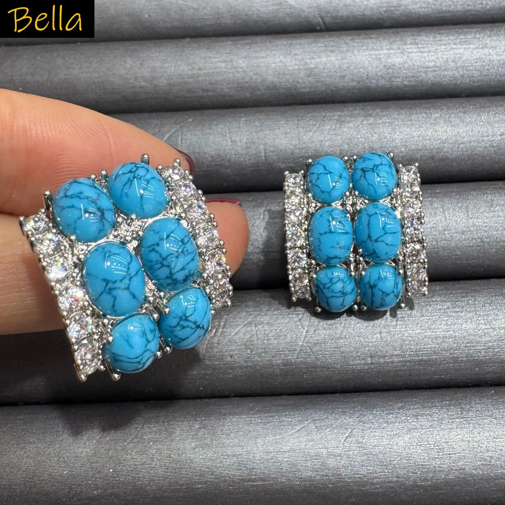 fashion vintage earrings for women jewelry red blue stud earrings
fashion vintage earrings for women jewelry red blue stud earrings