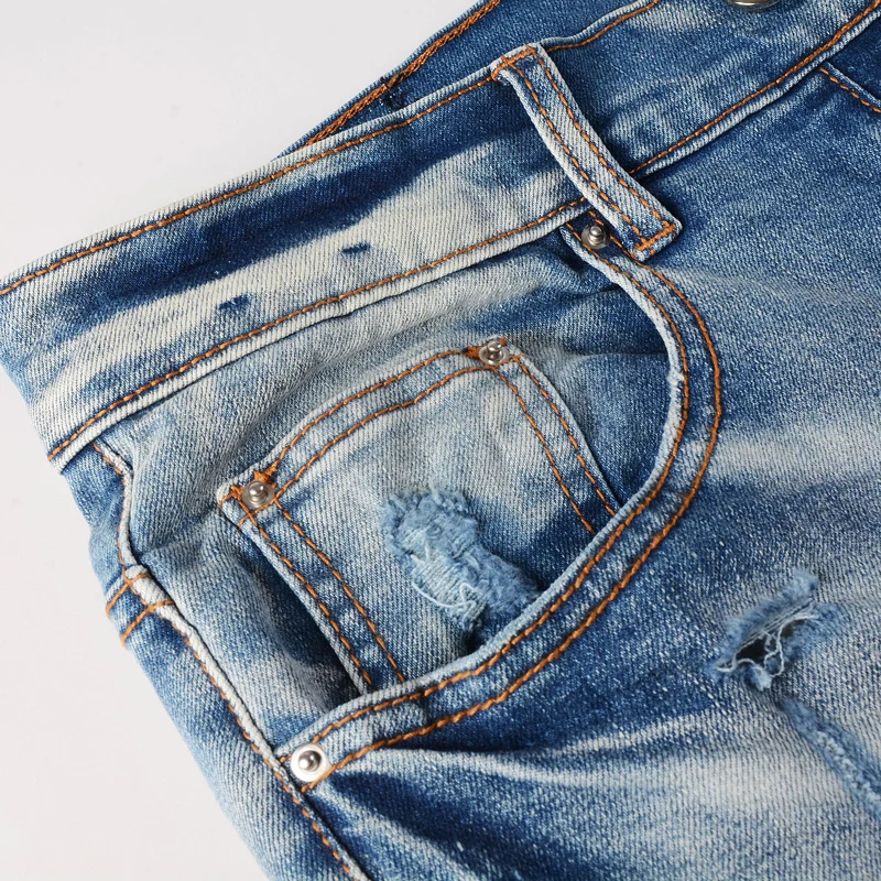 American fashion designer's new men's jeans with pleated patchwork patch, light blue retro elastic slim tapered pants Y2K
American fashion designer's new men's jeans with pleated patchwork patch, light blue retro elastic slim tapered pants Y2K