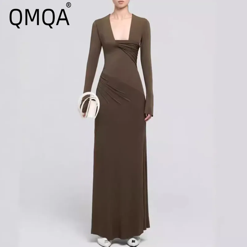 QMQA Fashion Women's Simple Pleated Dress V-neck Slim Fit Solid Color Elegant Banquet Dresses 2025 Spring Clothing QM148
QMQA Fashion Women's Simple Pleated Dress V-neck Slim Fit Solid Color Elegant Banquet Dresses 2025 Spring Clothing QM148