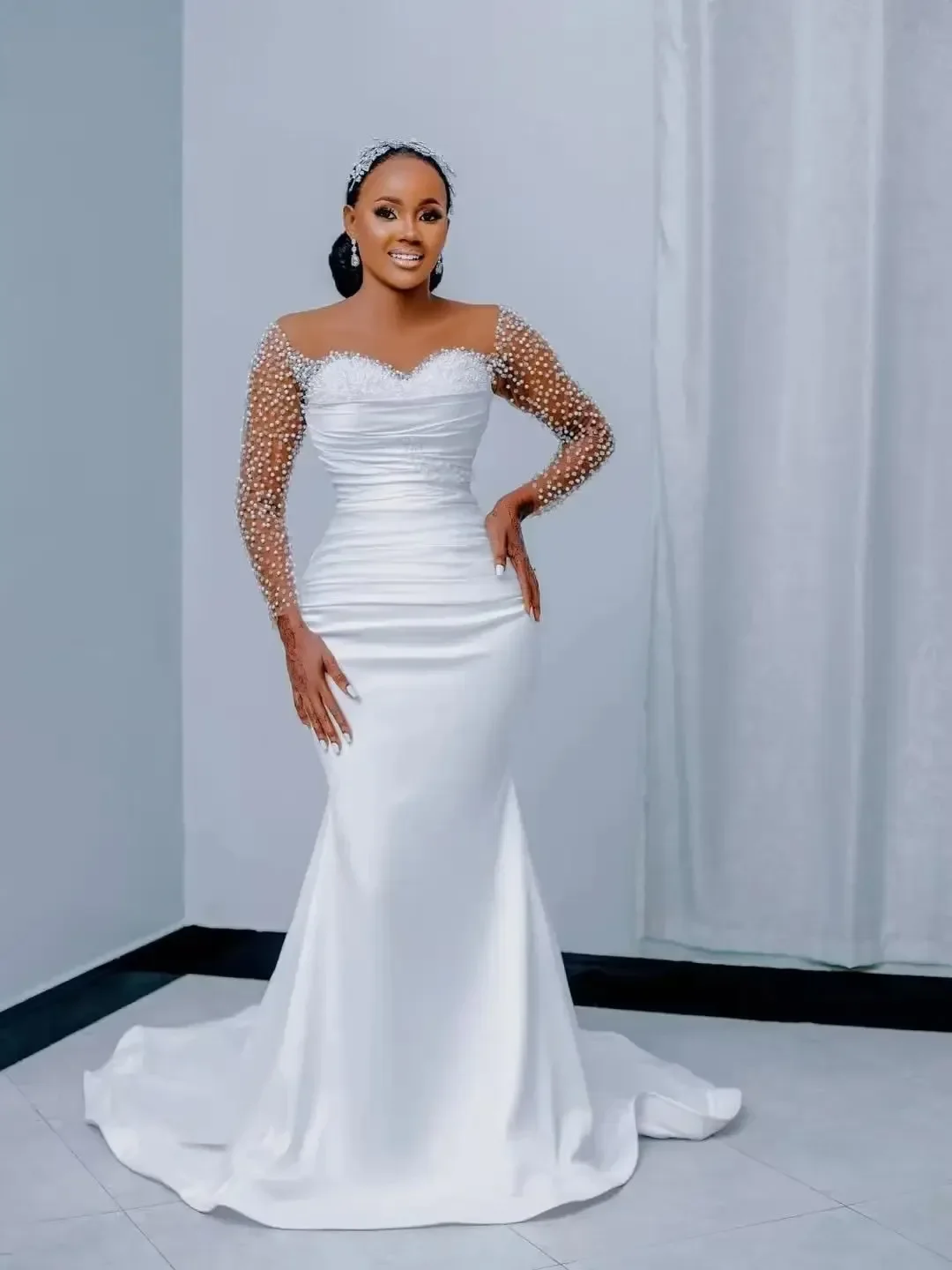 White Mermaid Wedding Dresses for Bride 2026 LuxuryPearls and Mesh Long Sleeves Vestidos De Novia Bridal Gowns Customized
White Mermaid Wedding Dresses for Bride 2026 LuxuryPearls and Mesh Long Sleeves Vestidos De Novia Bridal Gowns Customized