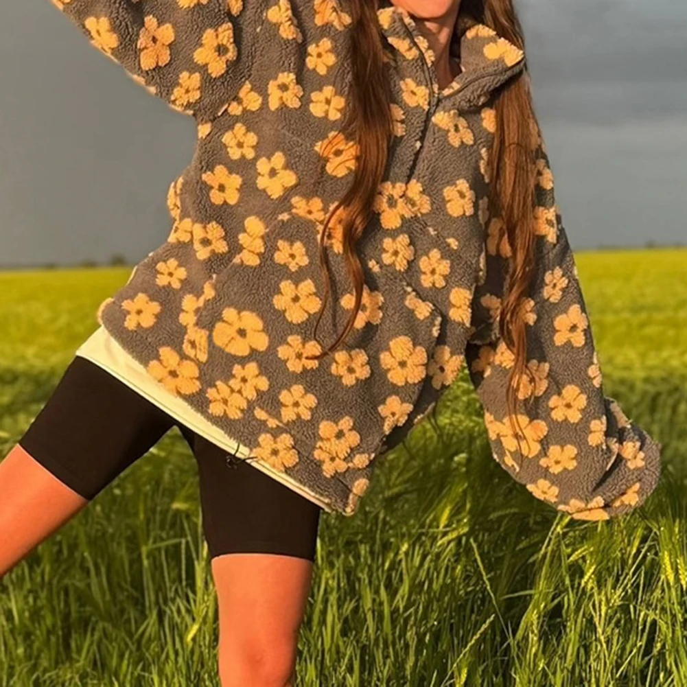 Comfortable Oversized Sweater Casual Sweater Vintage Style L Oversized Sweatshirt Printed Design Holiday Outfit
Comfortable Oversized Sweater Casual Sweater Vintage Style L Oversized Sweatshirt Printed Design Holiday Outfit