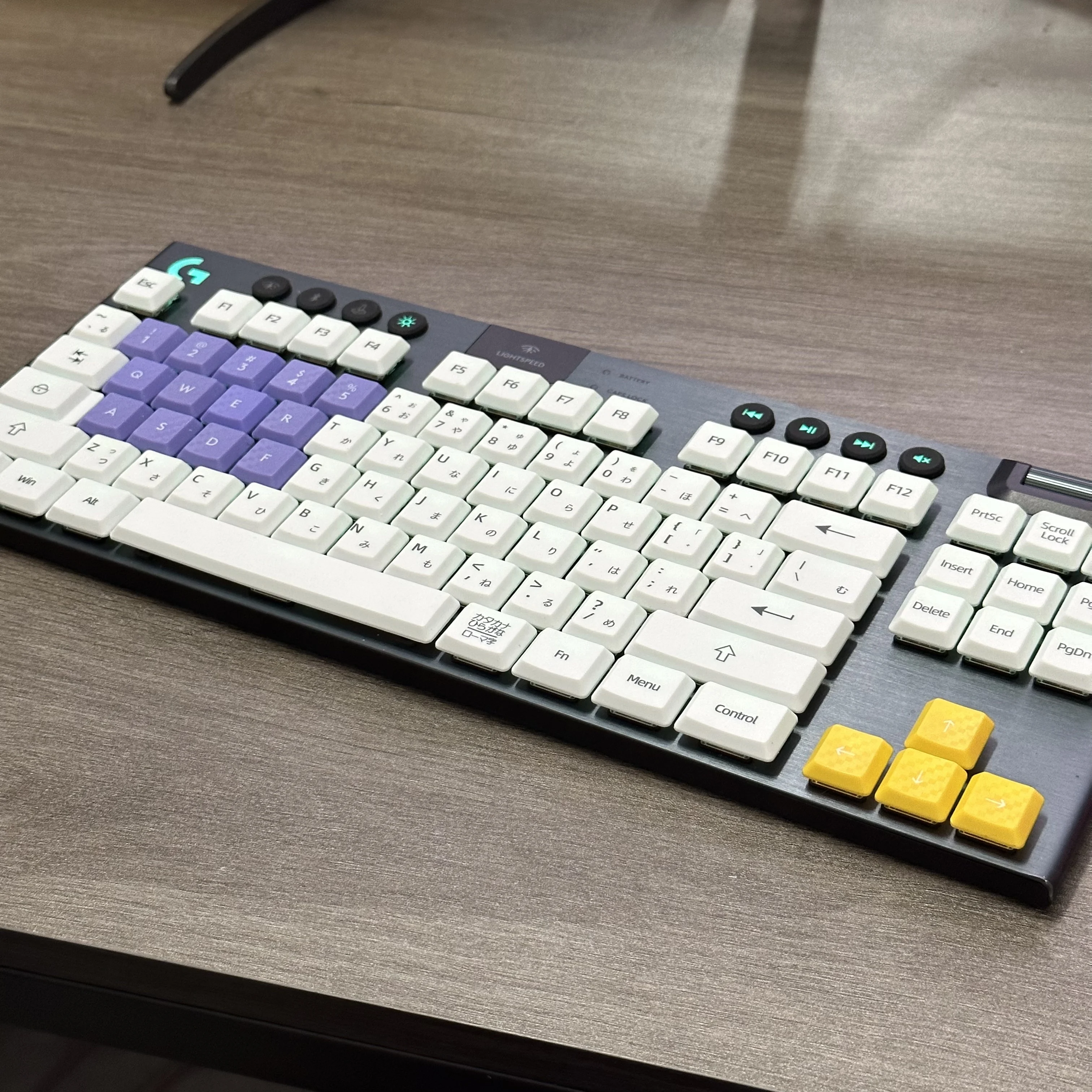 Suitable for Logitech G913TKL Keycaps G813 G913 Color Textured Carbon Fiber Pattern PBT Keycaps
Suitable for Logitech G913TKL Keycaps G813 G913 Color Textured Carbon Fiber Pattern PBT Keycaps