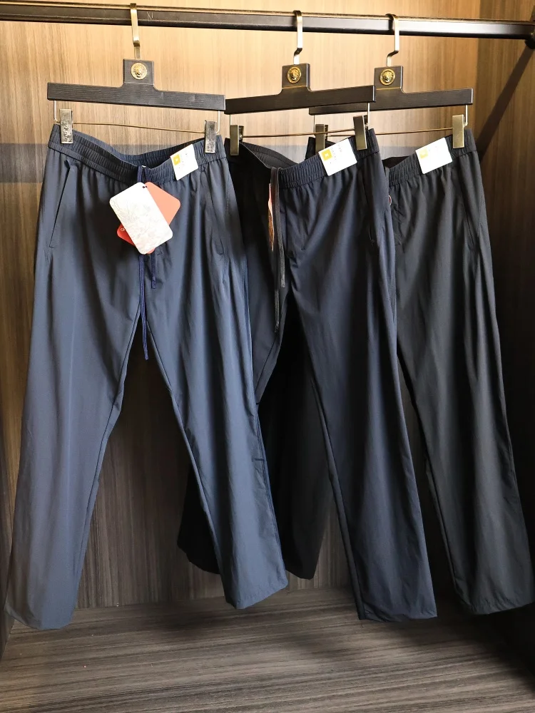 Men's Summer Outdoor Sports Casual Pants Quick Dry Breathable Straight Leg Stylish Comfortable Micro Cone Straight Tube
Men's Summer Outdoor Sports Casual Pants Quick Dry Breathable Straight Leg Stylish Comfortable Micro Cone Straight Tube