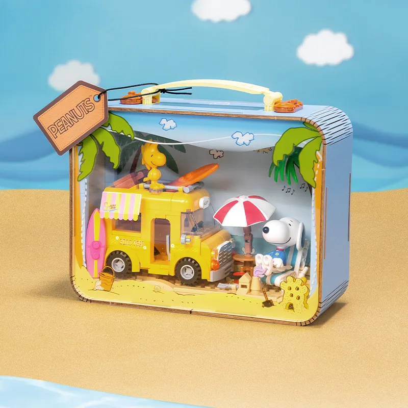 Pantasy Snoopy suitcase Assembled Building Blocks Cartoon Anime Assembled Blocks Desktop Decoration Ornament Gift
Pantasy Snoopy suitcase Assembled Building Blocks Cartoon Anime Assembled Blocks Desktop Decoration Ornament Gift