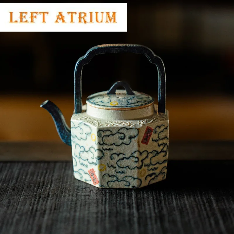 190ml Hand-painted Blue And White Flint Red Lifting Handle Teapot Tea Infuser Pot Tea Maker Kettle With Strainer Tableware Gift
190ml Hand-painted Blue And White Flint Red Lifting Handle Teapot Tea Infuser Pot Tea Maker Kettle With Strainer Tableware Gift