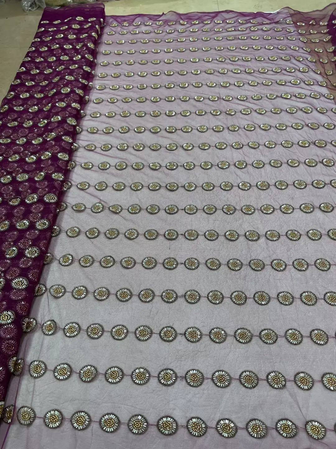 African French Mesh Lace with Sequins J-1302508 Nigeria Tulle Lace Fabric for Sewing beads Evening Party Dresses
African French Mesh Lace with Sequins J-1302508 Nigeria Tulle Lace Fabric for Sewing beads Evening Party Dresses