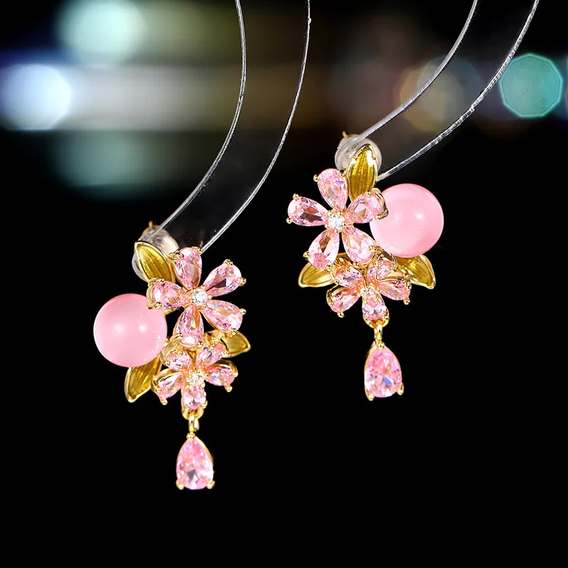 New Spring Summer Fresh Sweet Zircon Flower Light Luxury Versatile Daily Commute S925 Silver Needle Elegant Earrings
New Spring Summer Fresh Sweet Zircon Flower Light Luxury Versatile Daily Commute S925 Silver Needle Elegant Earrings
