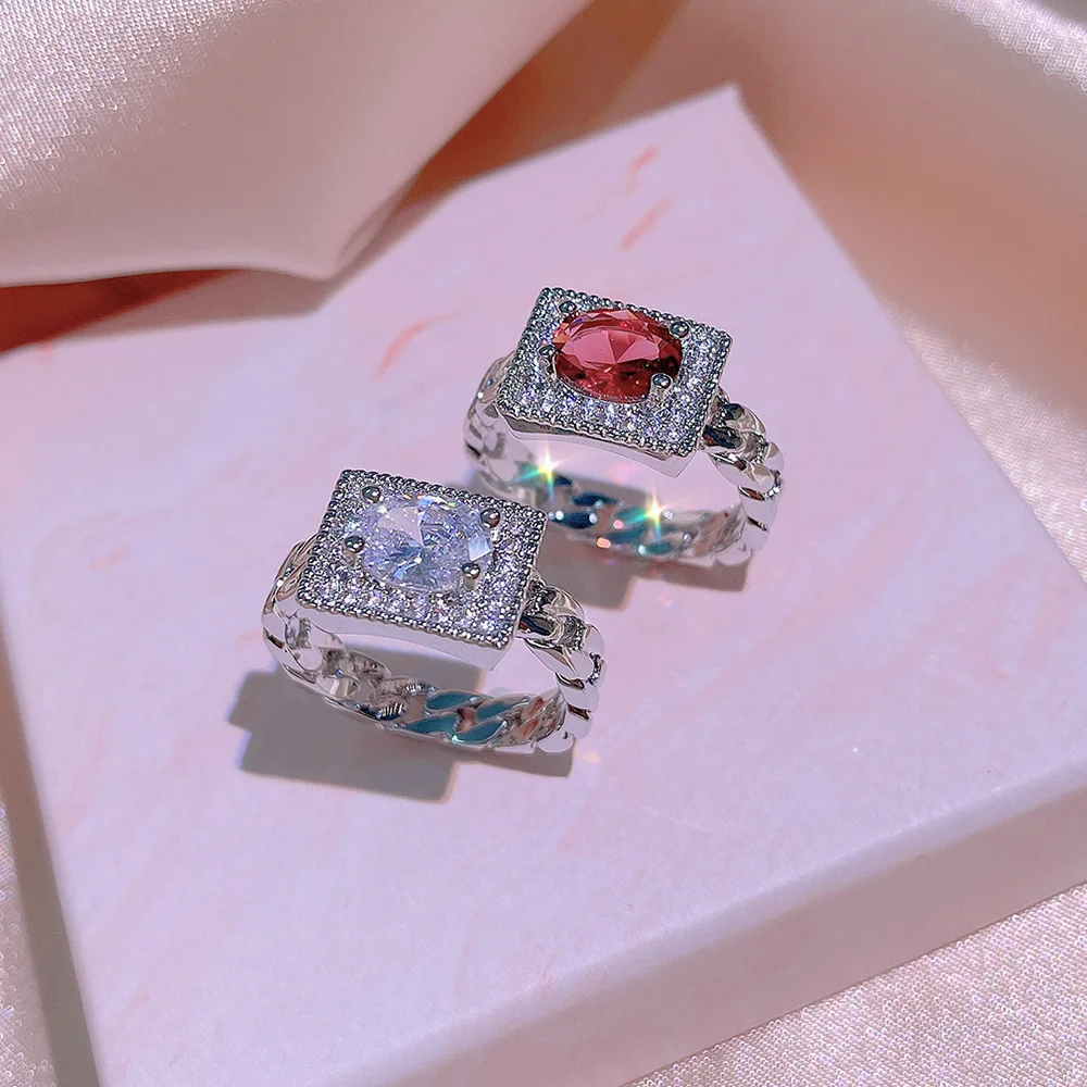 Luxurious 925 Silver Rectangular Four Prong Oval Ruby Ring Ladies Engagement Gift Jewelry Wholesale
Luxurious 925 Silver Rectangular Four Prong Oval Ruby Ring Ladies Engagement Gift Jewelry Wholesale