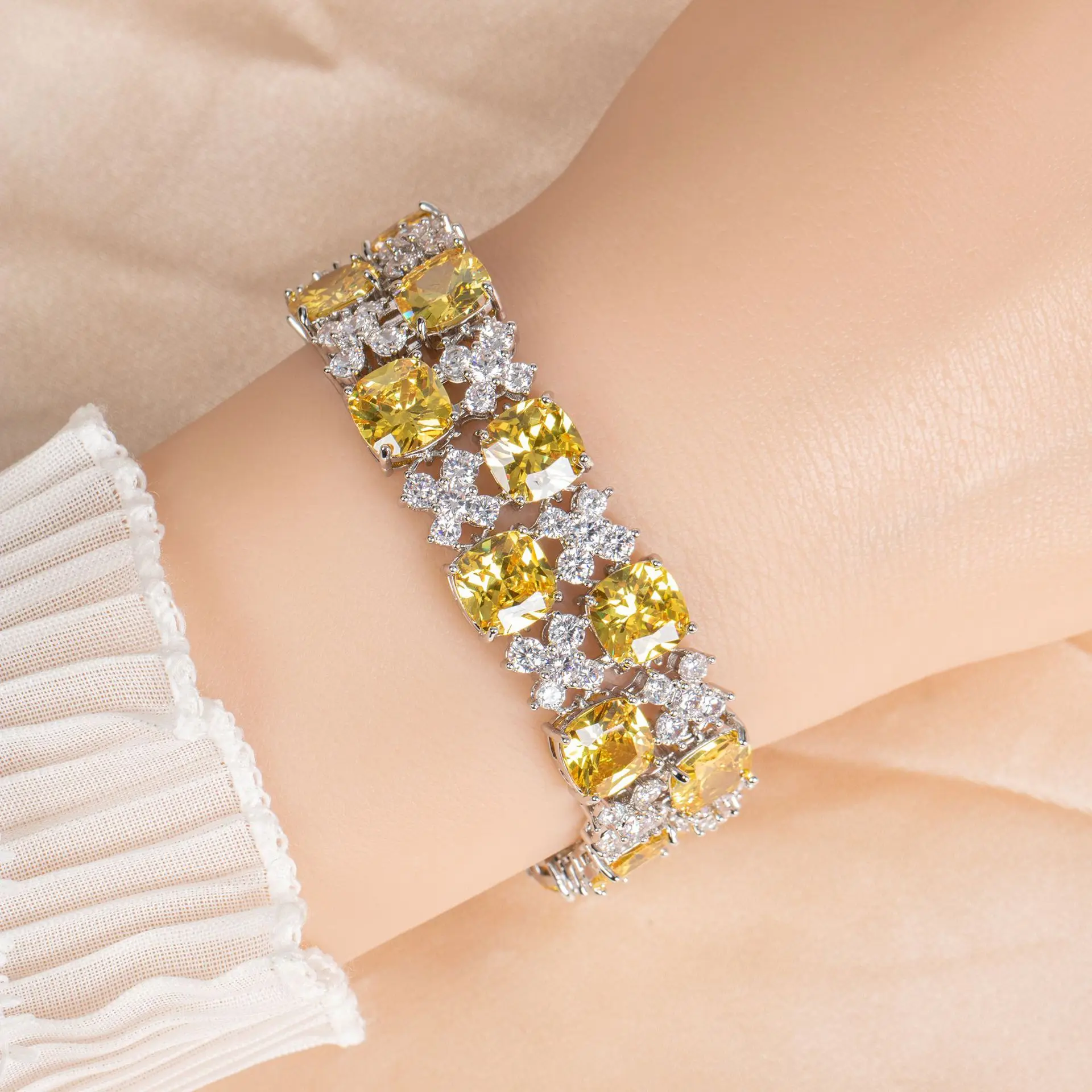 Fashion Popular Daily Accessories Double Layers Yellow Bracelet Multicolour Jewellery Set Women Wedding Party Prom Gift Z-58
Fashion Popular Daily Accessories Double Layers Yellow Bracelet Multicolour Jewellery Set Women Wedding Party Prom Gift Z-58