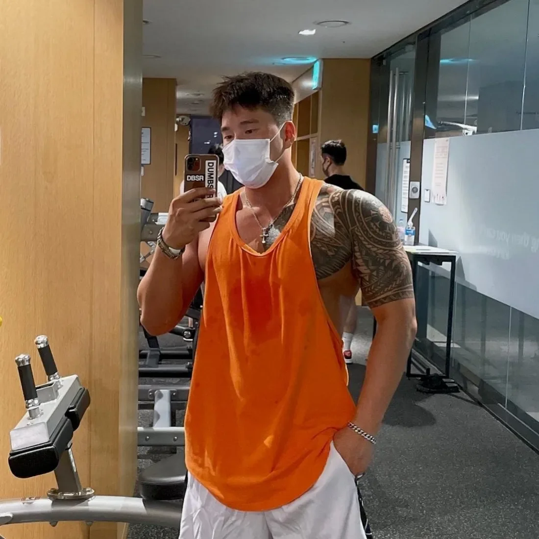 2024 New Men's Racecover Tank Top Pure Cotton Sports Tank Top Trendy Brand Summer Versatile Sleeveless Running Training Clothing
2024 New Men's Racecover Tank Top Pure Cotton Sports Tank Top Trendy Brand Summer Versatile Sleeveless Running Training Clothing
