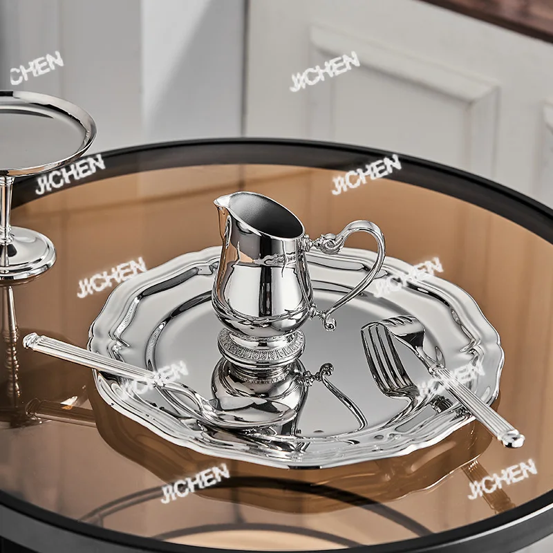Light luxury stainless steel Western food dinner plate, household snack fruit plate, ornament, high-end lace tray
Light luxury stainless steel Western food dinner plate, household snack fruit plate, ornament, high-end lace tray