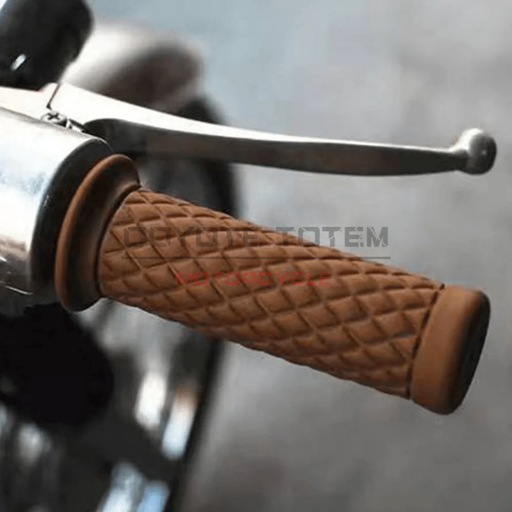 7/8" 22mm Universal Vintage Motorcycle Handlebar Grips, Non-ALD, Rubber, Scooter, Motocross, Hurbike
7/8" 22mm Universal Vintage Motorcycle Handlebar Grips, Non-ALD, Rubber, Scooter, Motocross, Hurbike