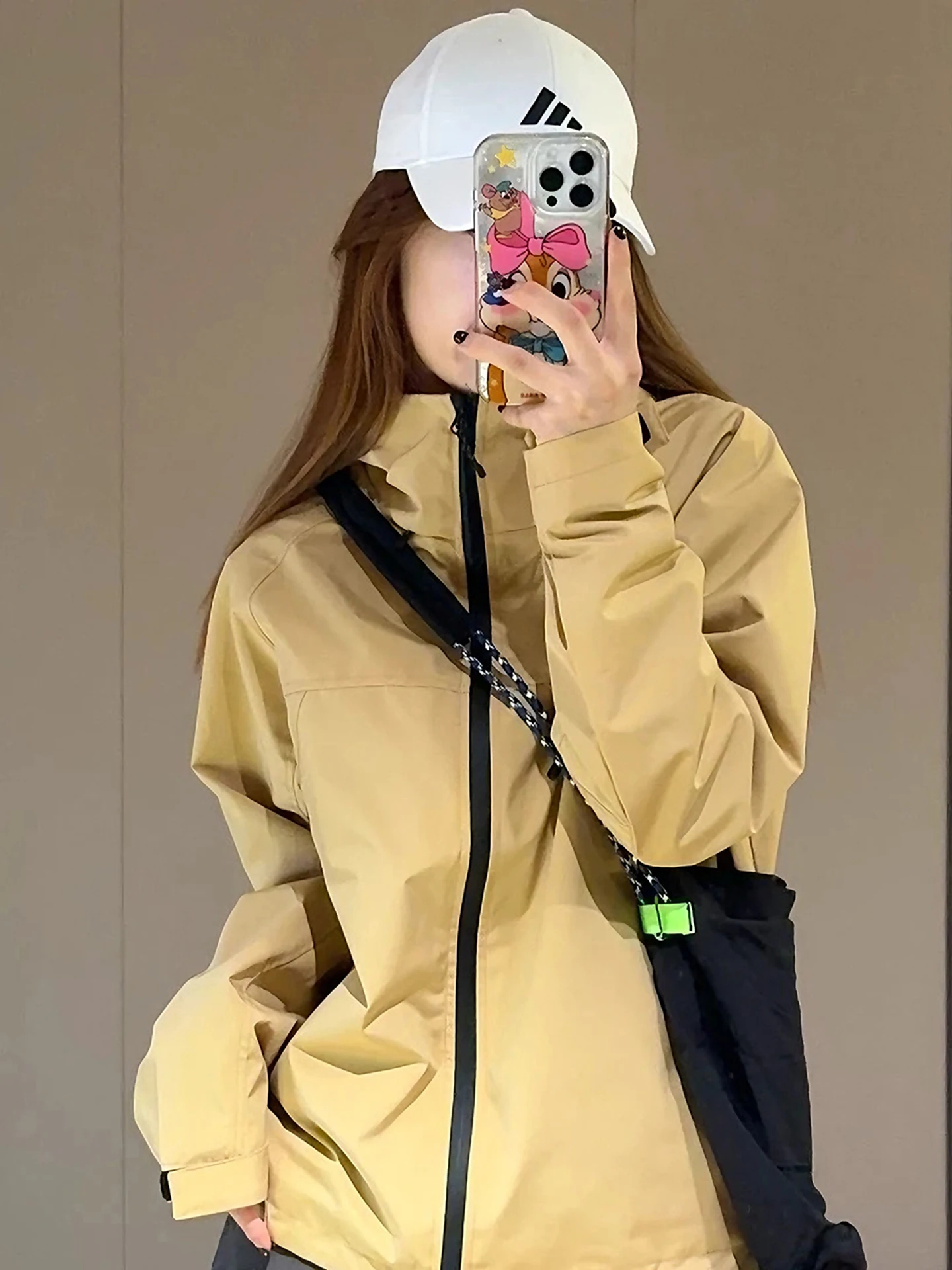 American Sle ex Soft ell Jaet Outdoor Workwear Spring Hiking Coat Windproof Breathable Comfortable Fit Zipper Closure
American Sle ex Soft ell Jaet Outdoor Workwear Spring Hiking Coat Windproof Breathable Comfortable Fit Zipper Closure