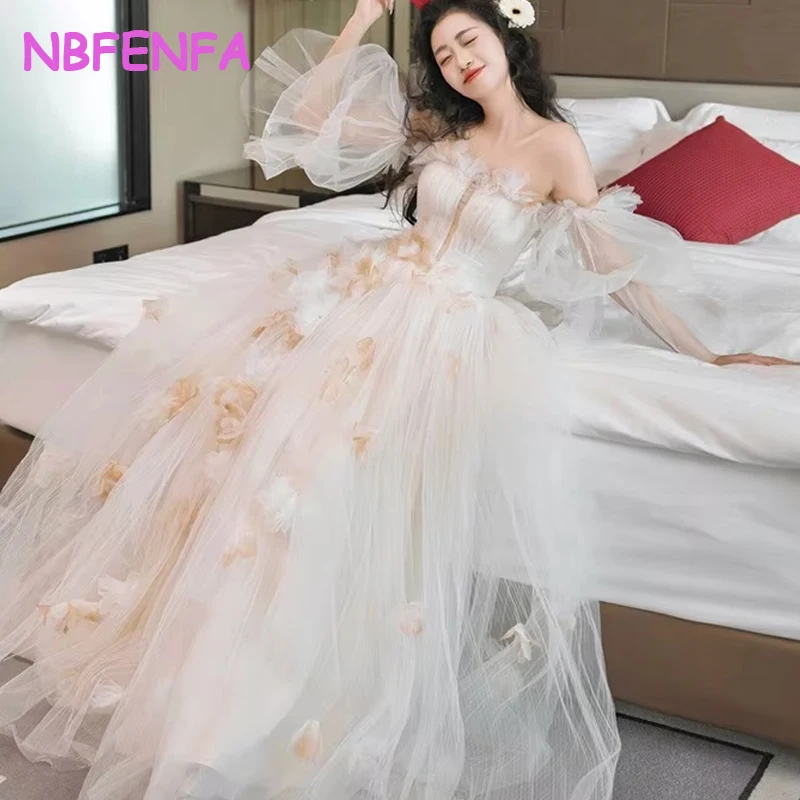 One-shoulder French Light Wedding Dress Bride 2025 New Style White Formal Dress Women Elegant Evening Dresses Flowers Decoration
One-shoulder French Light Wedding Dress Bride 2025 New Style White Formal Dress Women Elegant Evening Dresses Flowers Decoration