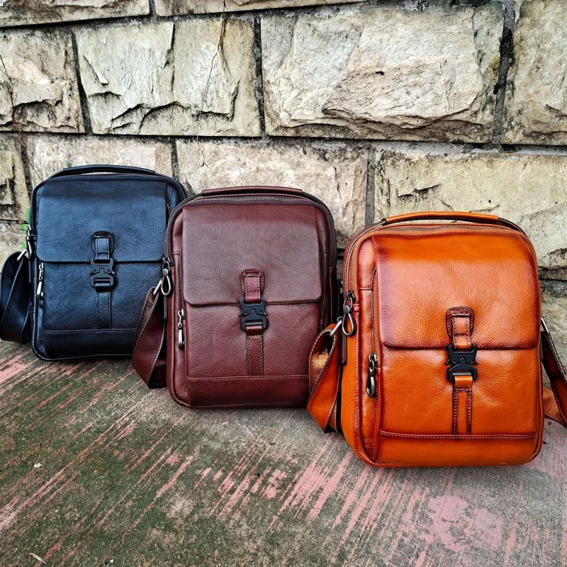 2021 Summer New Vegetable Tanned Leather Original Handmade Retro Personal Leisure Men's Genuine Leather Portable Shoulder Messen
2021 Summer New Vegetable Tanned Leather Original Handmade Retro Personal Leisure Men's Genuine Leather Portable Shoulder Messen
