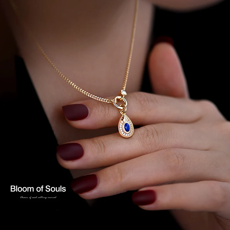 "Rongdong" Original Design S925 Sterling Silver Necklace Lapis Lazuli High-grade Clavicle Chain Exquisite Retro French New
"Rongdong" Original Design S925 Sterling Silver Necklace Lapis Lazuli High-grade Clavicle Chain Exquisite Retro French New