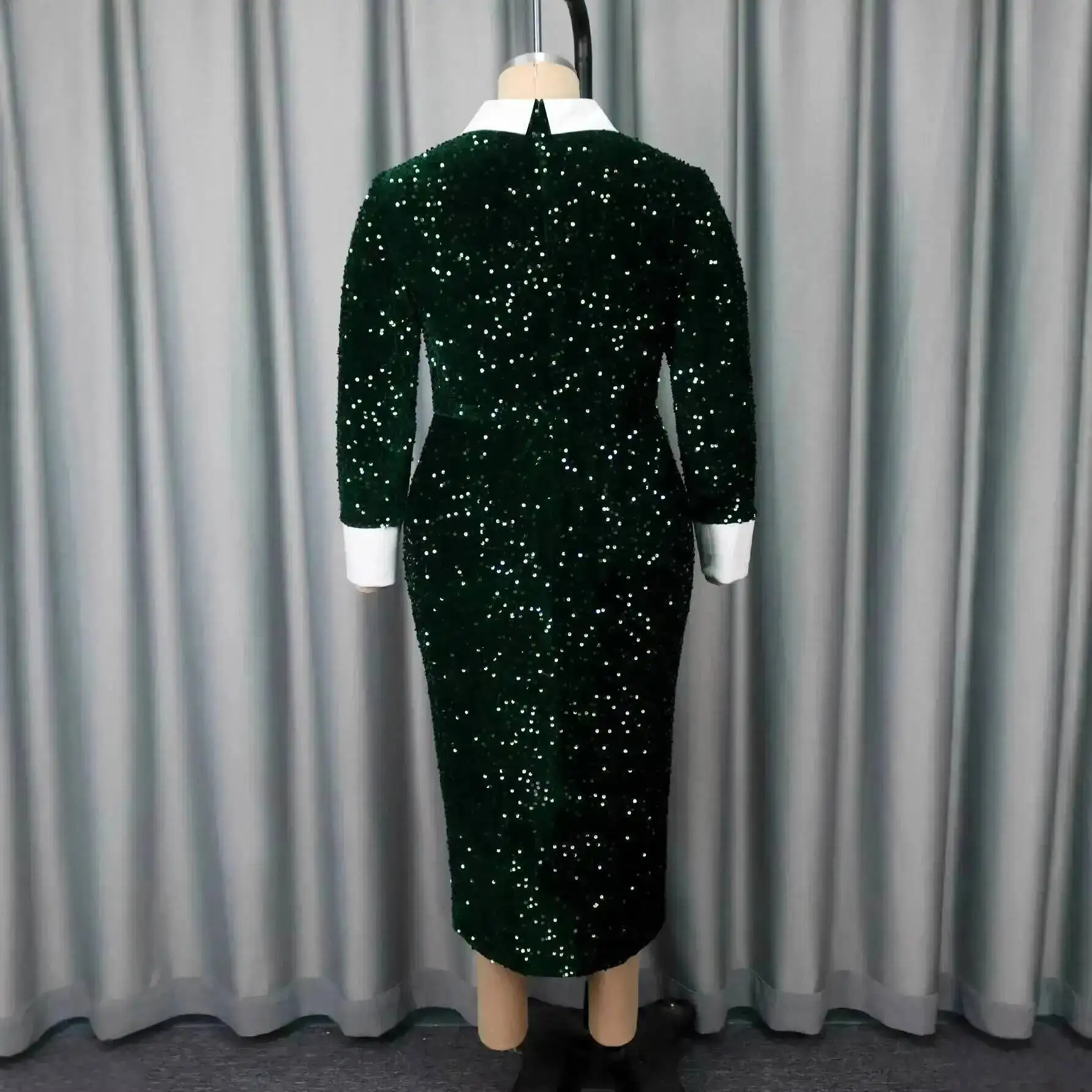 Women's Dark Green Plus-size Sequin Lapel Bodycon Dress, Slimming And Stylish Long-sleeve Elegant Party Gown Casual Y2K
Women's Dark Green Plus-size Sequin Lapel Bodycon Dress, Slimming And Stylish Long-sleeve Elegant Party Gown Casual Y2K