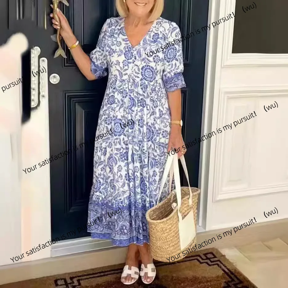 Large size super fairy V-neck floral dress seaside vacation beach skirt loose versatile long skirt
Large size super fairy V-neck floral dress seaside vacation beach skirt loose versatile long skirt