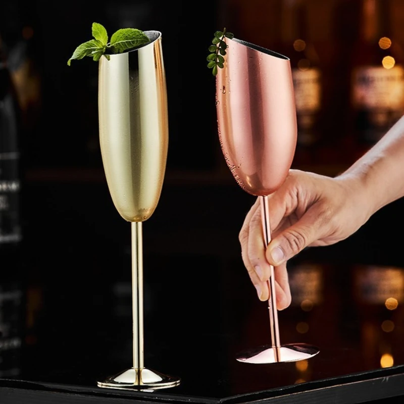 LMM stainless steel diagonal champagne goblet, creative cocktail tulip cup
LMM stainless steel diagonal champagne goblet, creative cocktail tulip cup