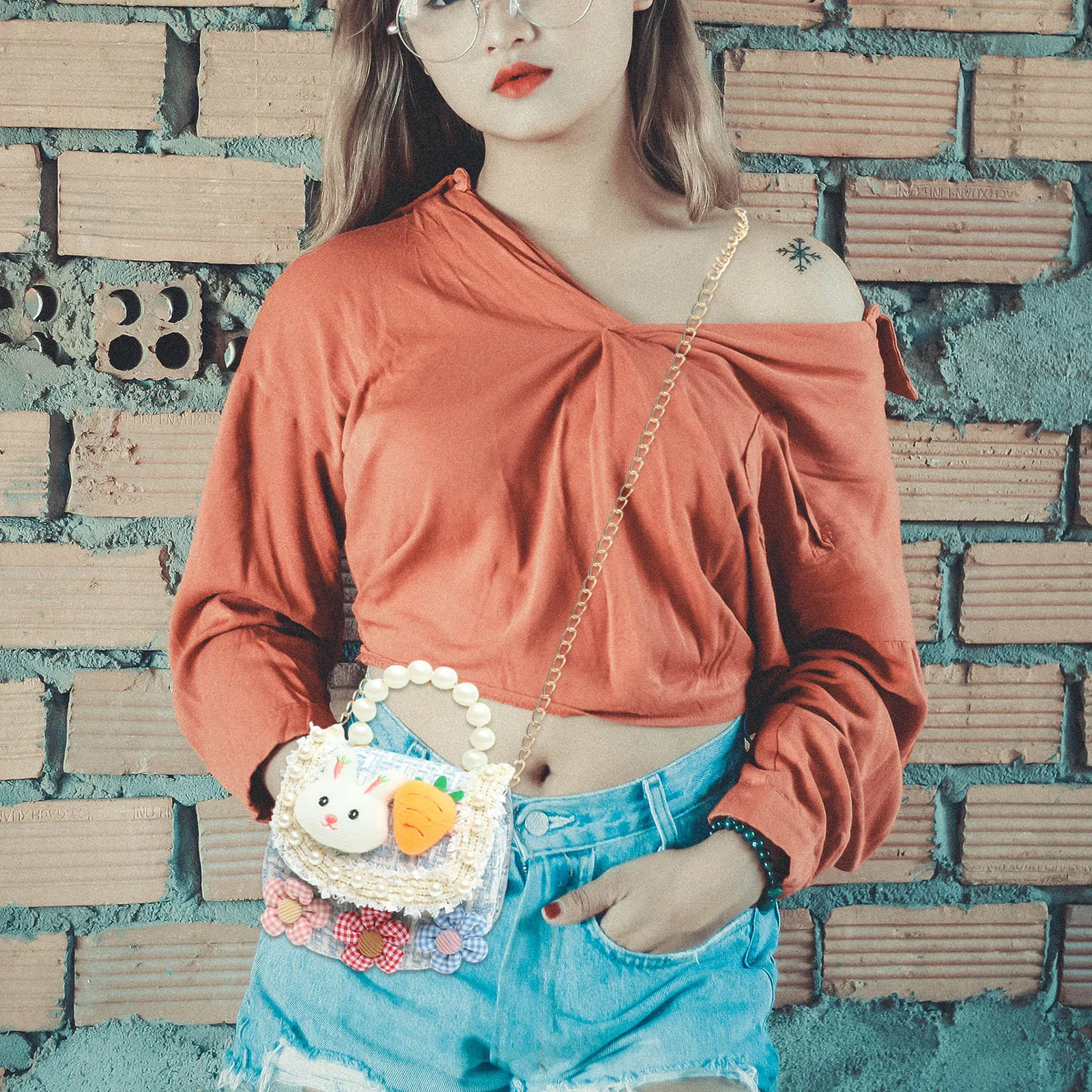 Girls Crossbody Bag Lightweight Cute Flower Purse Durable Cotton Linen Shoulder Purse for Teen Girls Daily Use
Girls Crossbody Bag Lightweight Cute Flower Purse Durable Cotton Linen Shoulder Purse for Teen Girls Daily Use