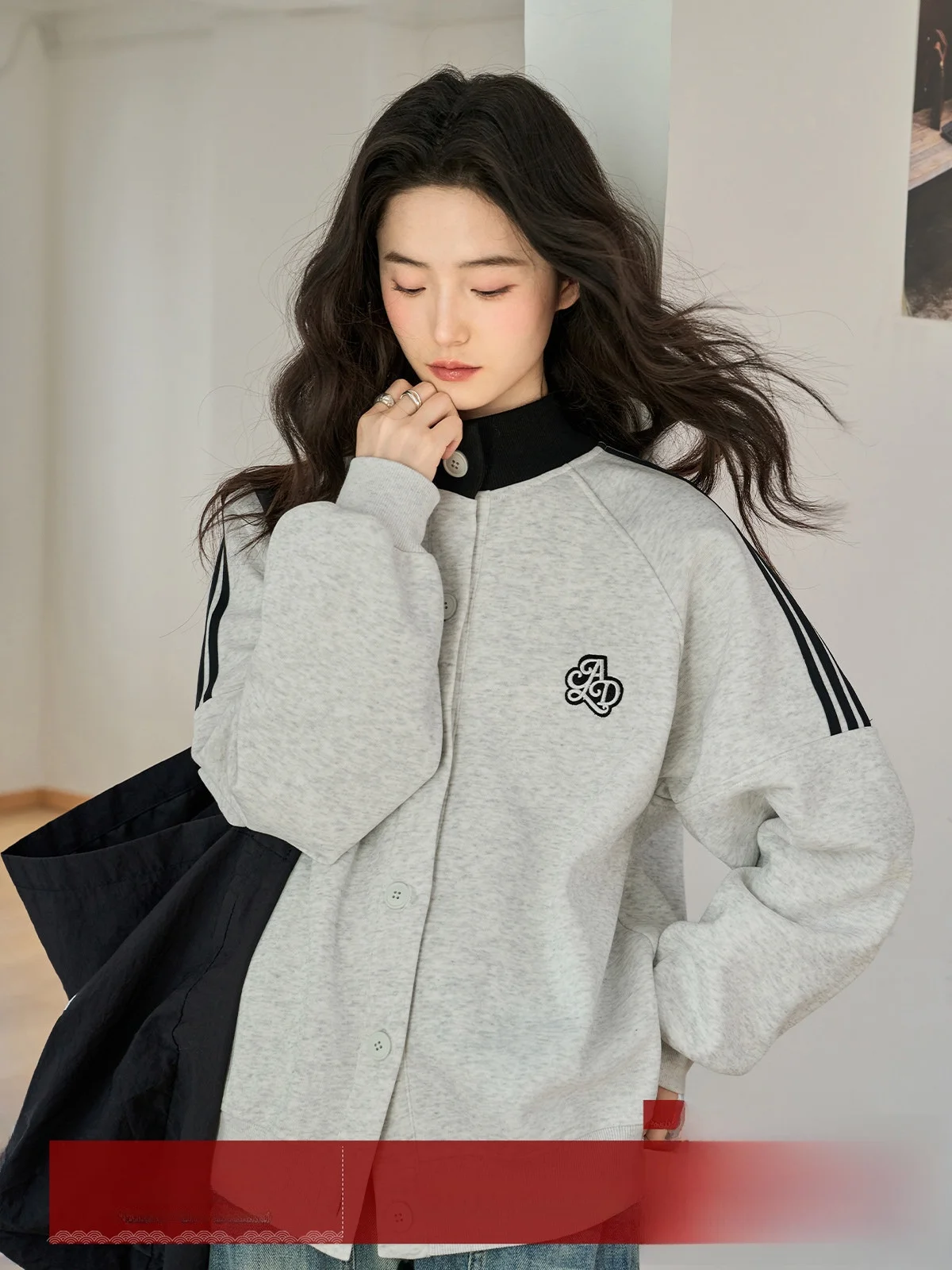 Женская толстовка MoZao с вышивкой и флисовой подкладкой, свободного кроя, для похудения, в стиле Lazy Sle, для повседневной носки, с длинными рукавами, на молнии
Женская толстовка MoZao с вышивкой и флисовой подкладкой, свободного кроя, для похудения, в стиле Lazy Sle, для повседневной носки, с длинными рукавами, на молнии