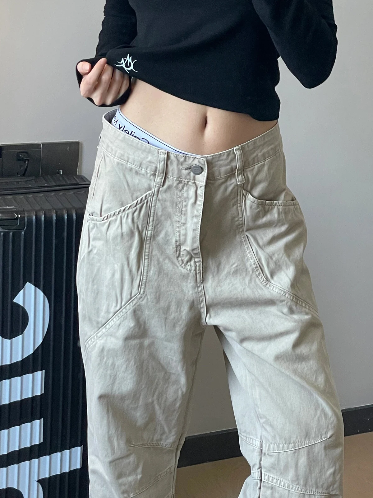 American Sle Loose Straight Leg Bell Bot Work Pants Men's Khaki Women's Casual Trousers Vintage Pleated Design Mr Bense
American Sle Loose Straight Leg Bell Bot Work Pants Men's Khaki Women's Casual Trousers Vintage Pleated Design Mr Bense