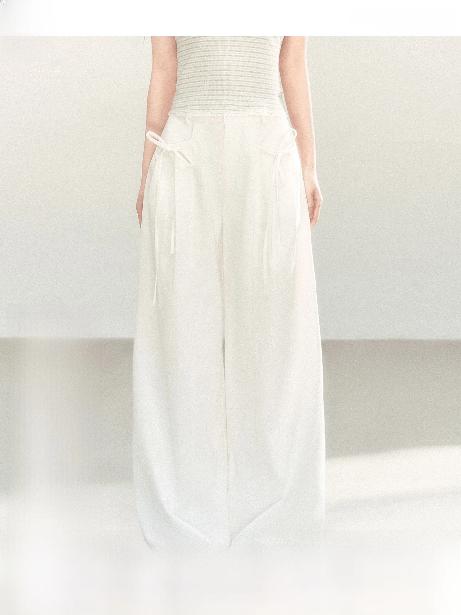 Elegant Lazy White Wide Leg Pants Knot Tie Design High Waist Draping Casual Long Trousers Women's Fashion Casual Pants
Elegant Lazy White Wide Leg Pants Knot Tie Design High Waist Draping Casual Long Trousers Women's Fashion Casual Pants