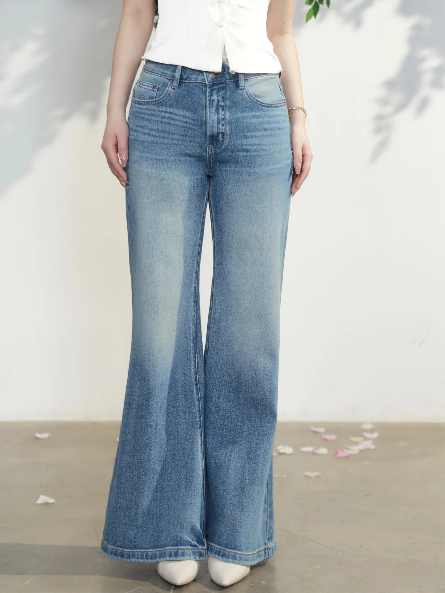 Li Buwan Denim Old Frie Cotton High Waist Wide Leg Pants Women's Light Blue Long Pants Comfortable Fit Ladies Jeans
Li Buwan Denim Old Frie Cotton High Waist Wide Leg Pants Women's Light Blue Long Pants Comfortable Fit Ladies Jeans